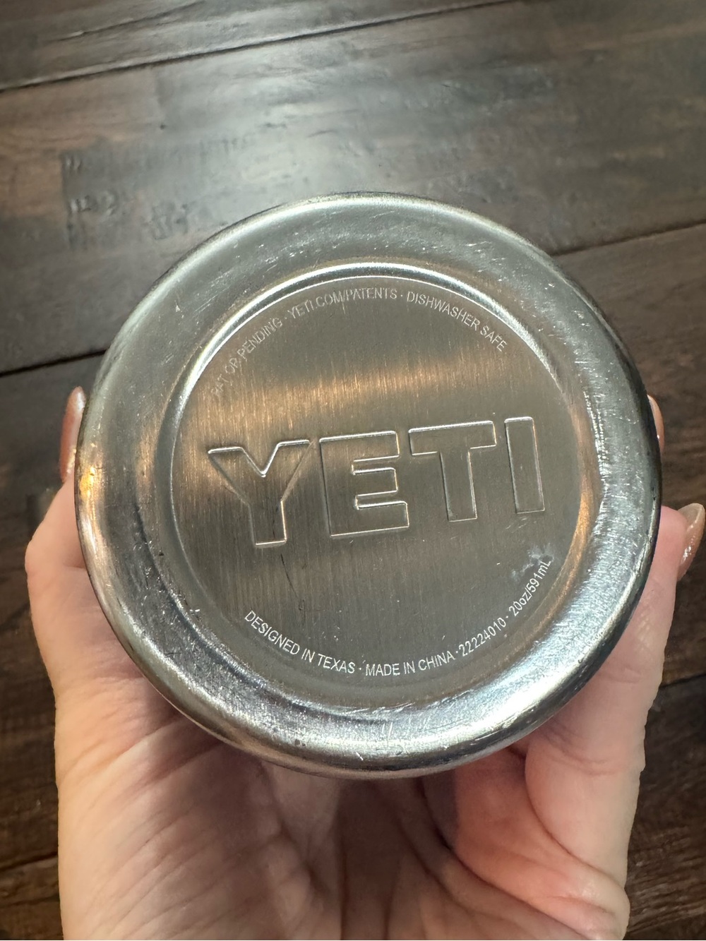 YETI Insulated Travel Mug with Handle - Slate Gray 20 ounce - Picture 7 of 12